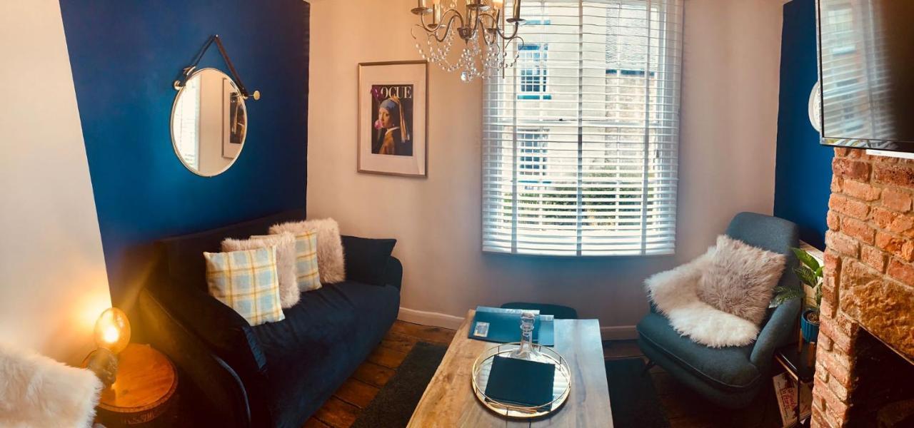 The Tenth House, Grade II Listed Georgian Town House, Wirksworth, Derbyshire, Peak District Cottage, Sleeps 4 Exterior foto
