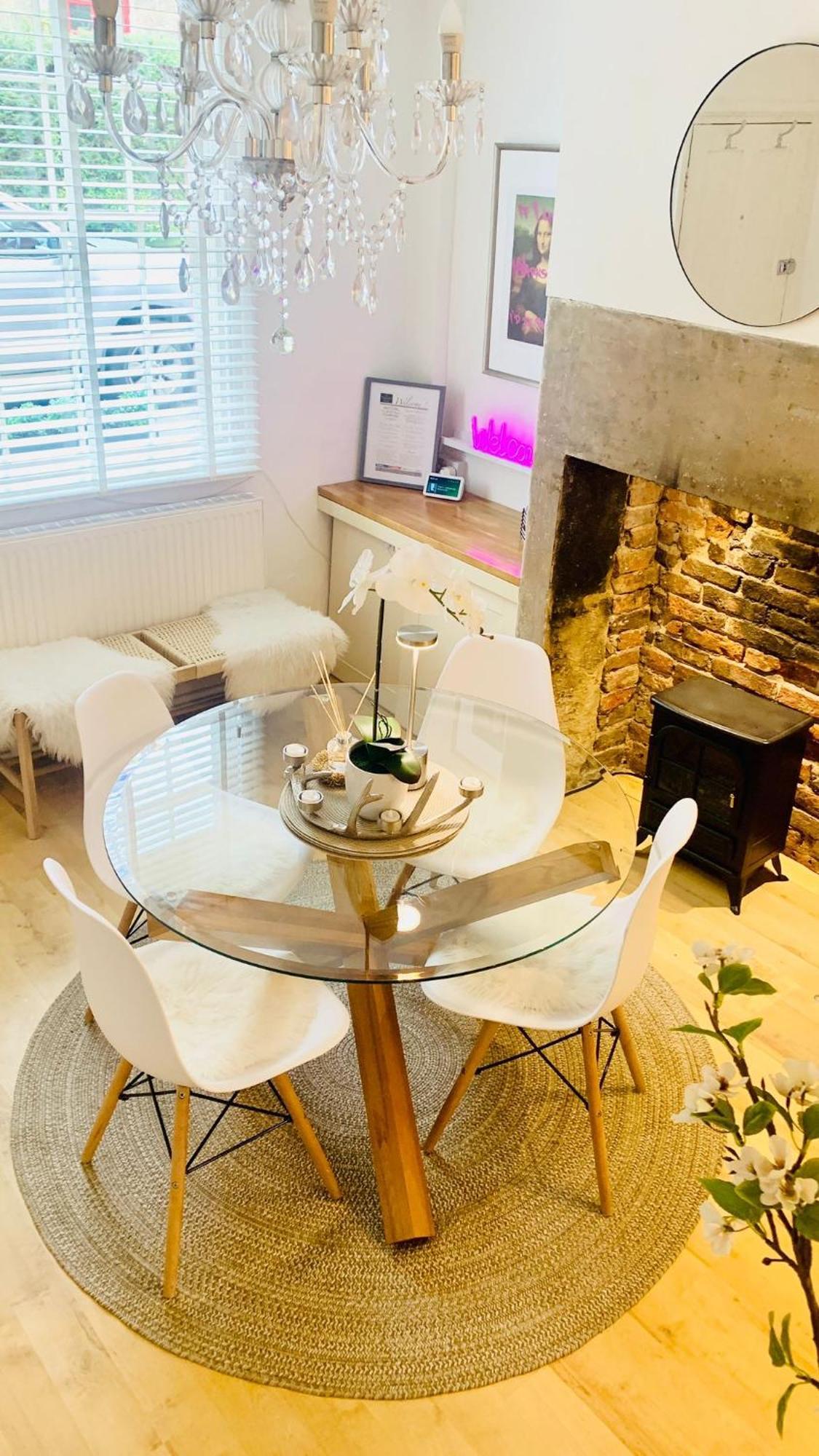 The Tenth House, Grade II Listed Georgian Town House, Wirksworth, Derbyshire, Peak District Cottage, Sleeps 4 Exterior foto